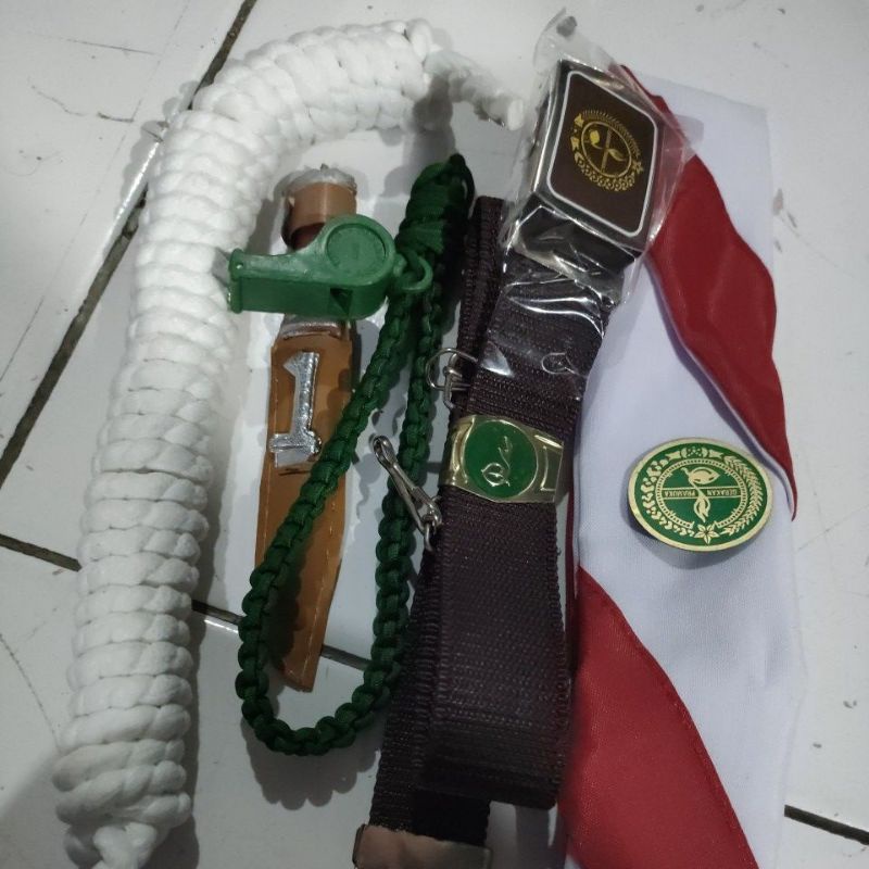 atribut Pramuka cewek SD/SIAGA(paket hemat)