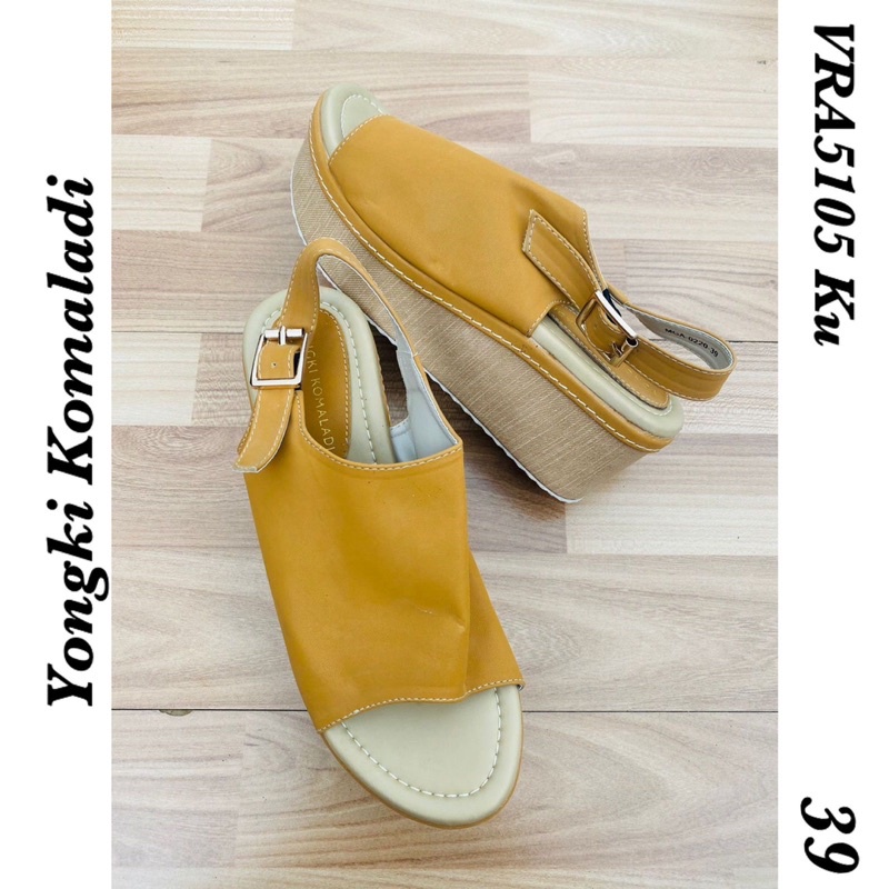 wedges yongki 2 warna promo