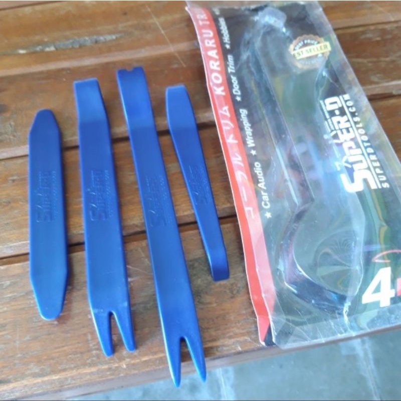 SUPER D TOOLS SDT-41 KORARU TRIM alat pencungkil pembuka klip panel audio Dashboard otomotif Japan movement