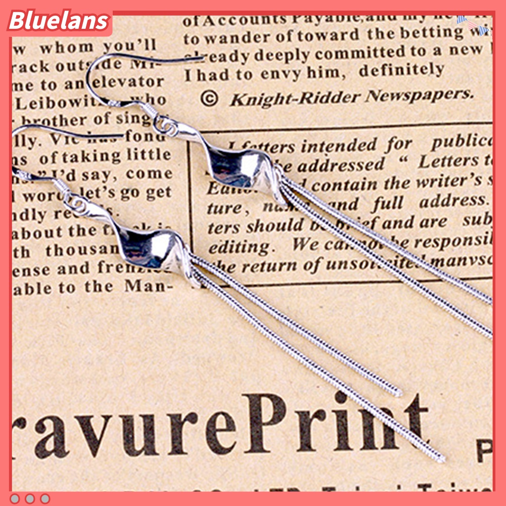 Anting Kait Juntai Panjang Warna Silver Bahan Alloy Untuk Wanita