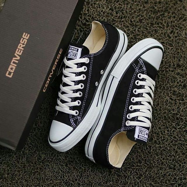 Dicount Gila !!! Sepatu Sneakers Pria Wanita Spatu All Star Pendek Hitam Putih Sepatu Converse Made In Vietnam Original Chuck Tylor 70S Bahan Canvas Premium Cocok Buat Sekolah Kerja Kuliah