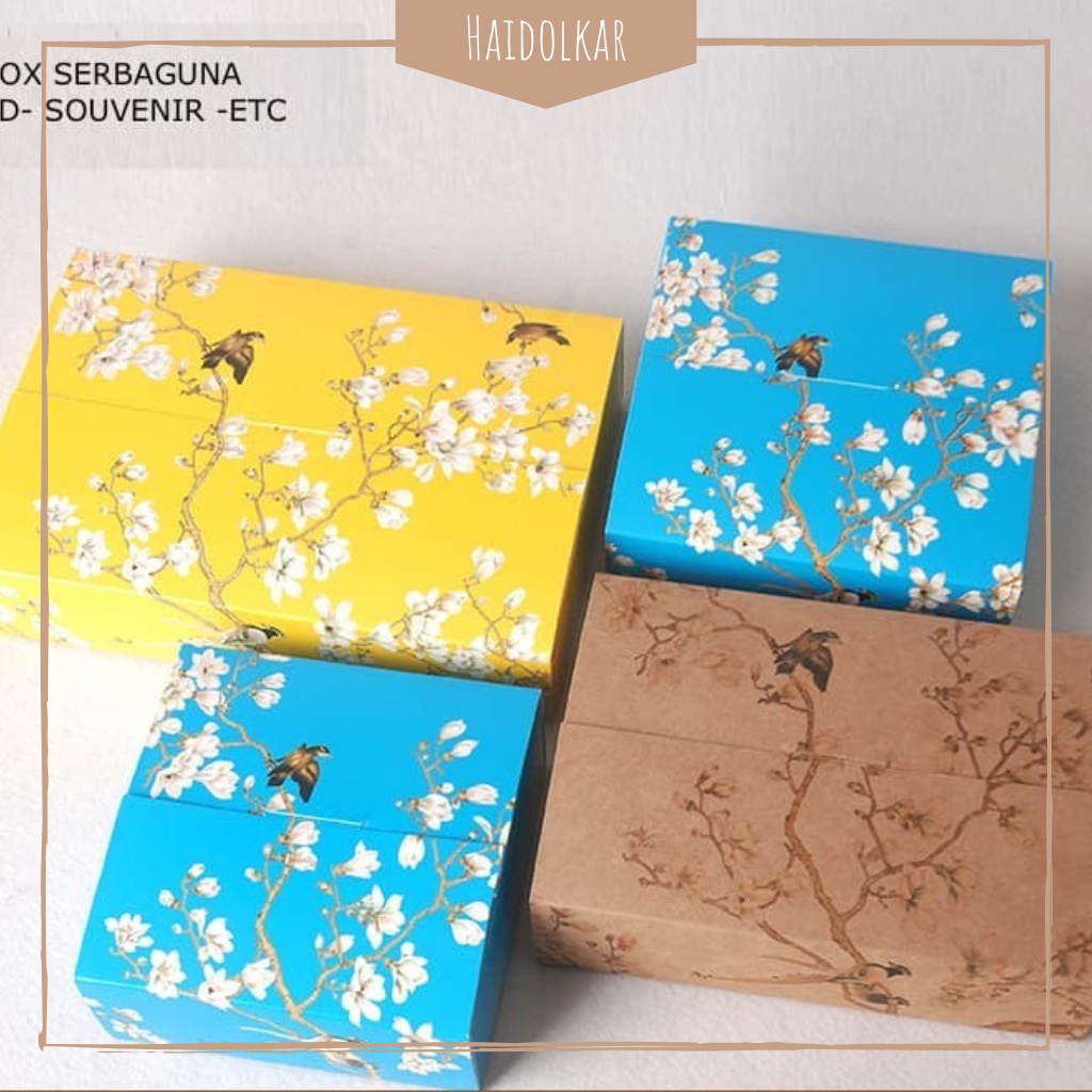 

Kotak kado kotak souvenir kotak hampers box cookies kotak hadiah serba guna
