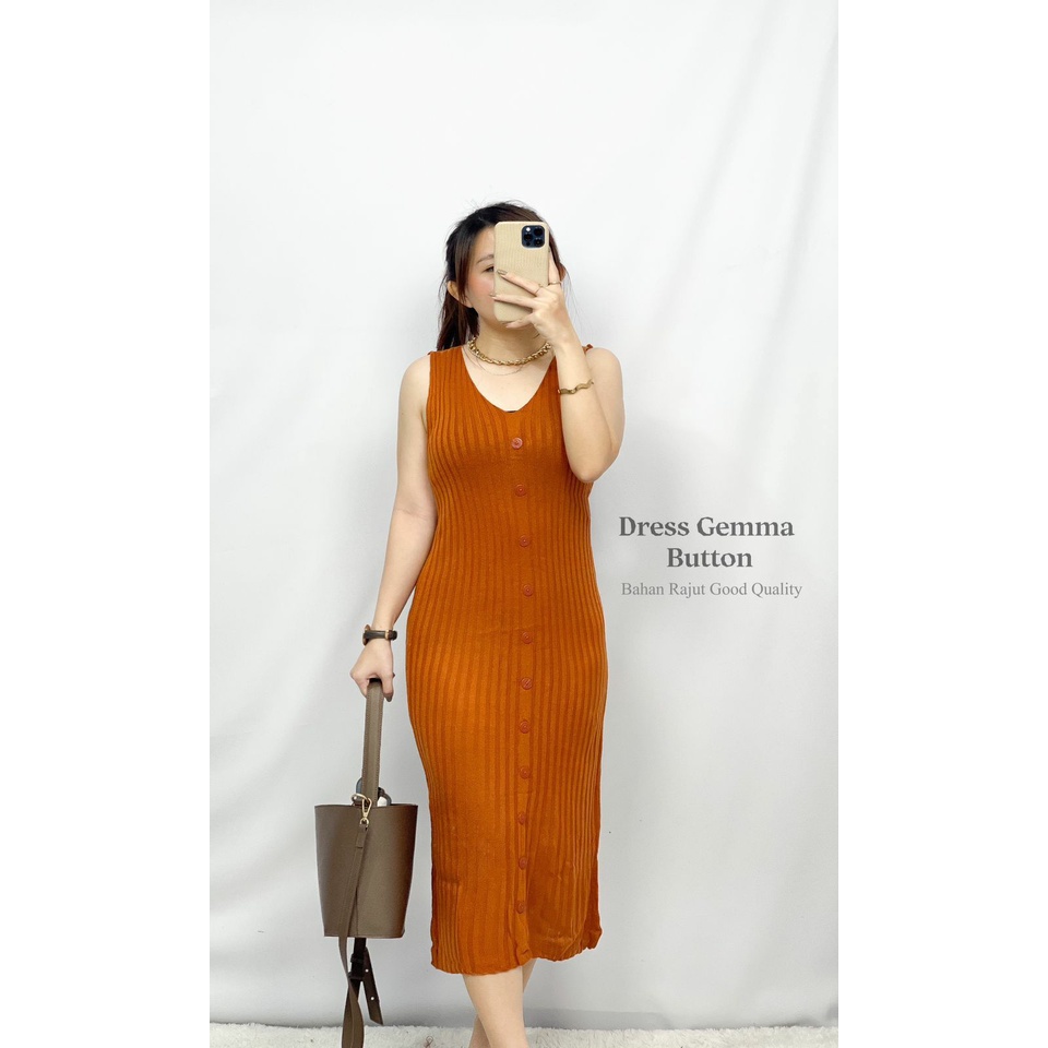 HOPYLOVY Midi Dress Wanita Bahan Rajut Tanpa Lengan Full Button Gemma