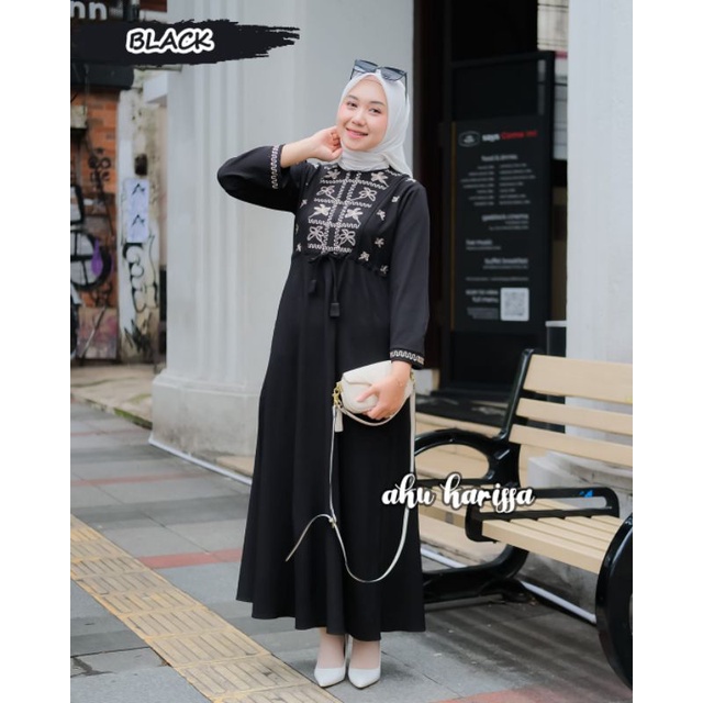 AKU KARISSA ORI//DEWILA DRESS ORI BY Aku Karissa//Gamis TIFFANI TWILL//Gamis Elegant