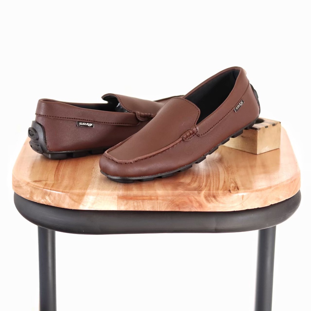 SEPATU SLIP ON LOAFERS PRIA DEWASA KULIT ASLI PREMIUM FORMAL CASUAL PANTOFEL PRIA KERJA KANTOR GURU PNS PESTA RESMI NYAMAN || SLIP ON PRIA PANSUS BERKUALITAS TRANDY 2022