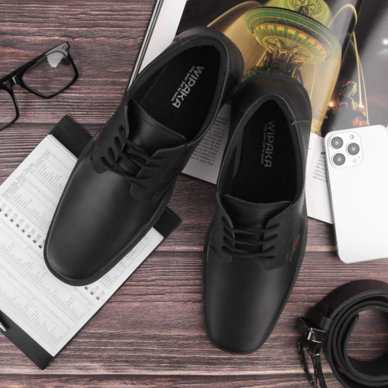 WIPAKA - Sepatu Pantofel Pria Sepatu Formal Pria Wipaka Original JB Kulit PU hitam