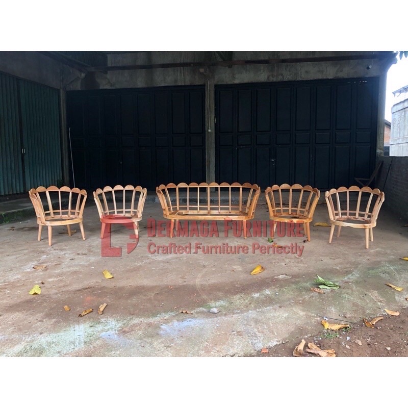 SET SOFA KERANG BUNGKUS 21111 KAYU MAHONI SET SOFA TAMU SOFA DEKORASI PELAMINAN TERMURAH