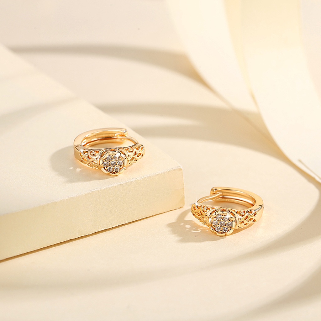 Y820 [COD✔]Anting Titanium Kristal Emas Batu Bata Titanium Korea Tusuk Dewasa Perhiasan Hoop Anting