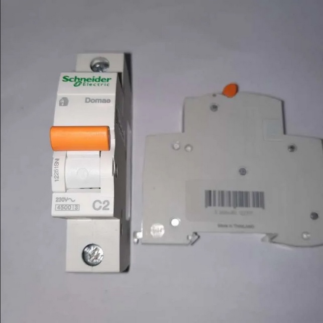MCB SCHNEIDER DOMAE 1P C2 DOM12251