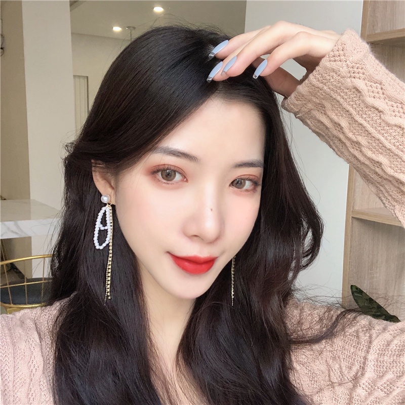 Anting Rumbai Panjang Aksen Mutiara Bahan S925 Silver Needle Gaya Korea Untuk Wanita