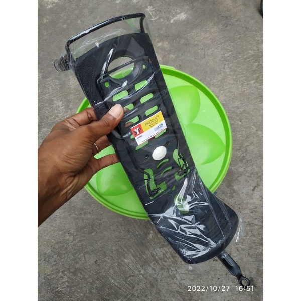 Bagasi tengah rak jepit grand