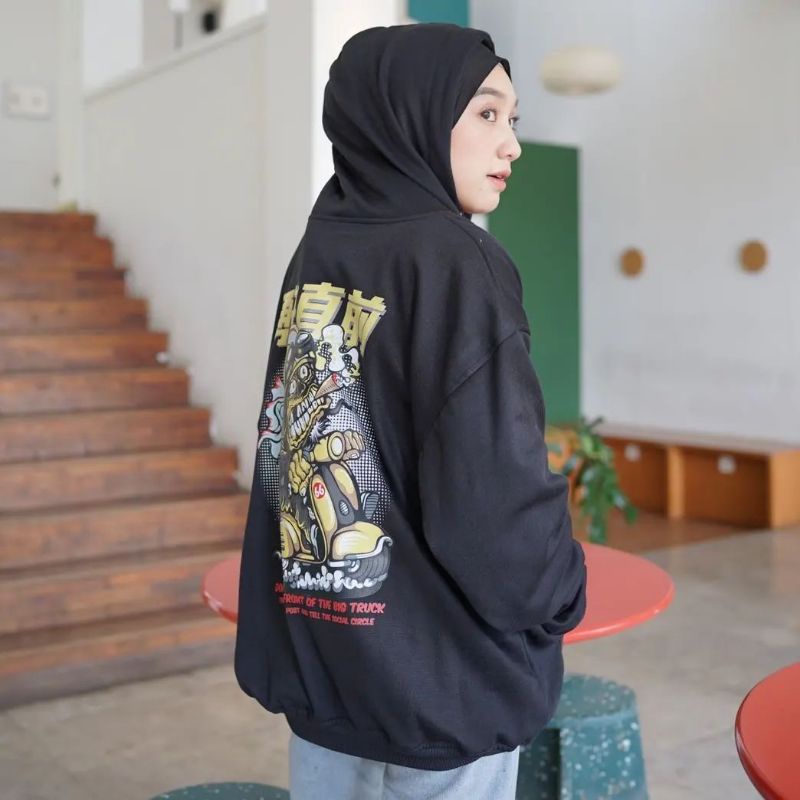 scooter hodie