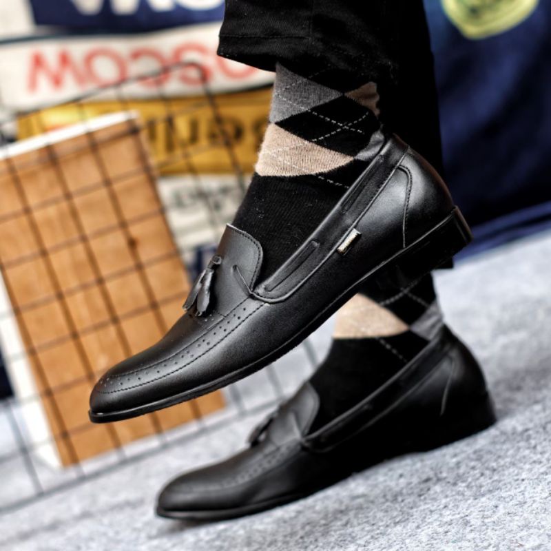 Sepatu Loafers Pria Casual Formal Pantofel Kulit Asli Hitam Kerja Kantor Kuliah