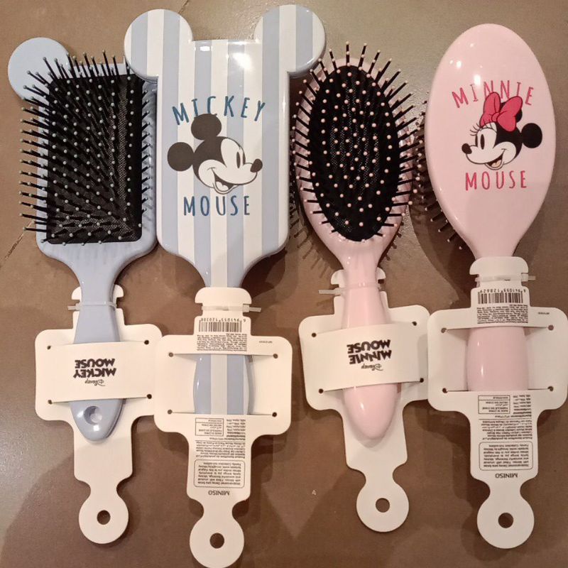 Miniso X Disney Hair Brush ( Sisir karakter Disney)2