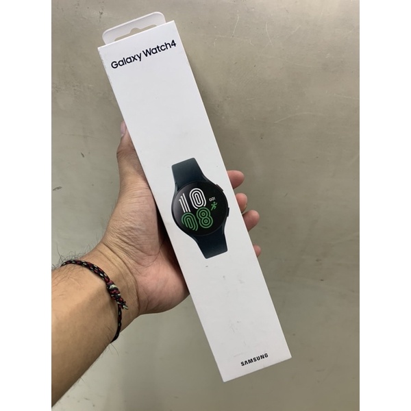 Samsung Watch 4 44mm New No Repack Fresh BNIB Bergaransi Resmi Indonesia 1tahun Termurah sedunia.  ☑️ BNIB ☑️Bergaransi Resmi ☑️CUCI GUDANG ✅Garansi 1th  Cek sepuasnya baru second semua HP cuci gudang termurah dan terlengkap dijamin Barang resmi