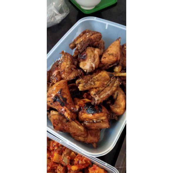 

Ayam Bakar Frozen 8 potong