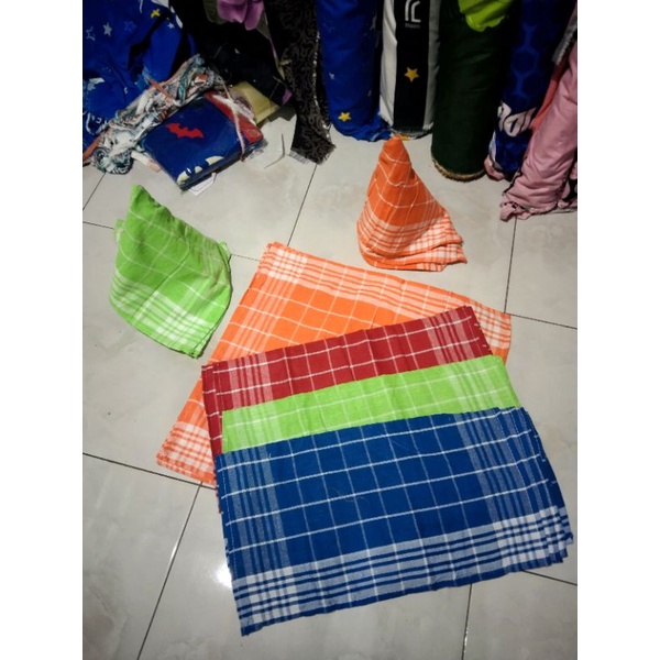 serbet makan dua menara