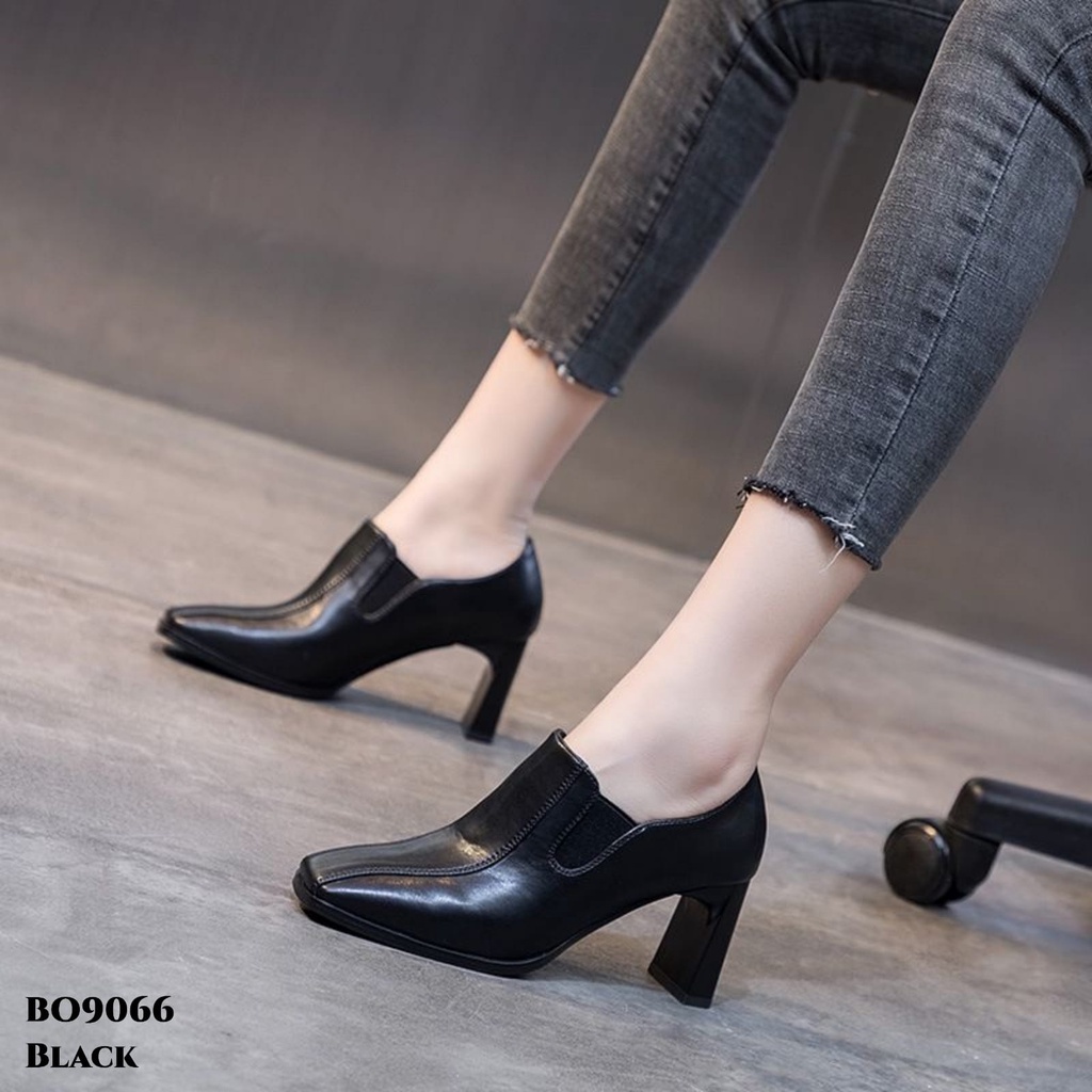 RESTOCK WYN SEPATU BOOTS HEELS KOREA BO9066