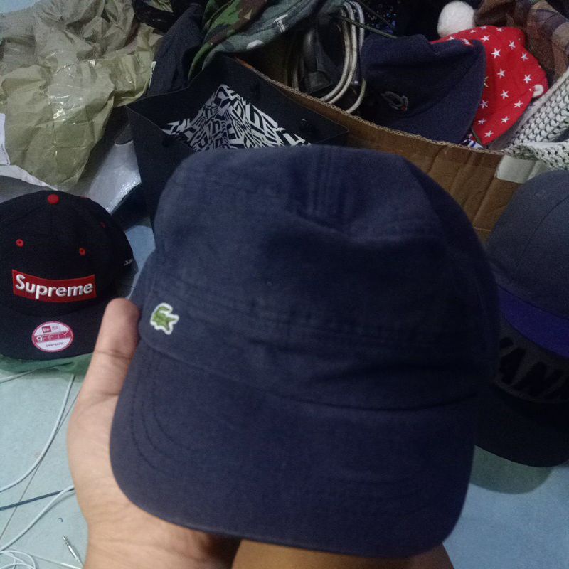topi lacoste