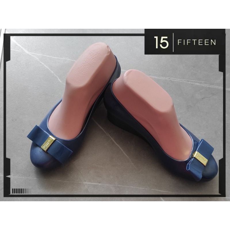 15 SHOP --- Sepatu Slip On Bahan Jelly / Sepatu Kerja Hak Tinggi 4 cm - B88-3