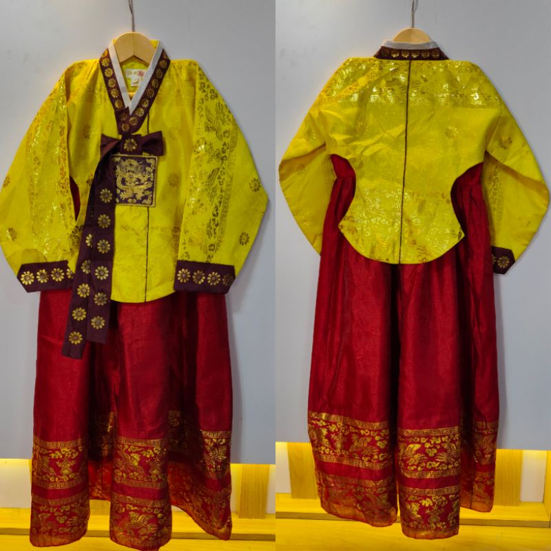 Royal hanbok anak