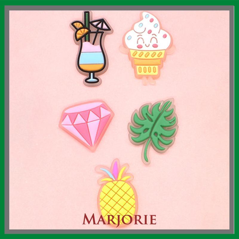 Charms Pin Bahan Pvc Glow In The Dark Desain Makanan Untuk Aksesoris Charms Fashion-MJD