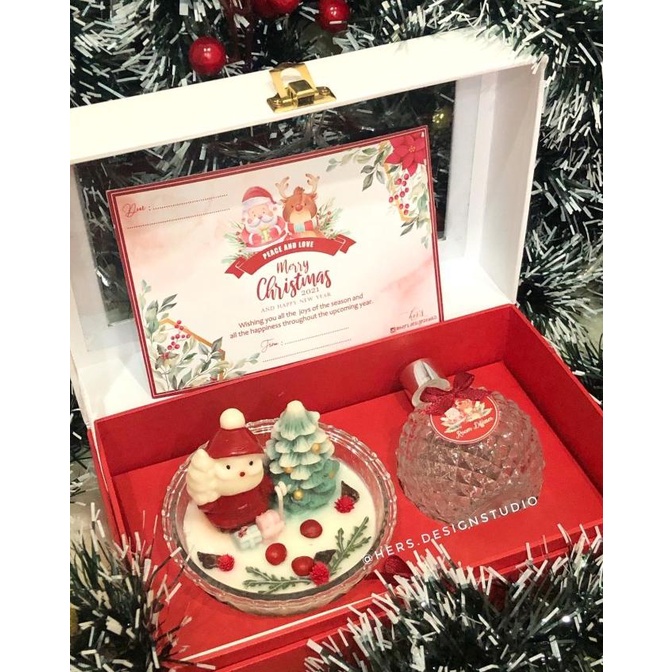 

Christmas Hampers - SANTA