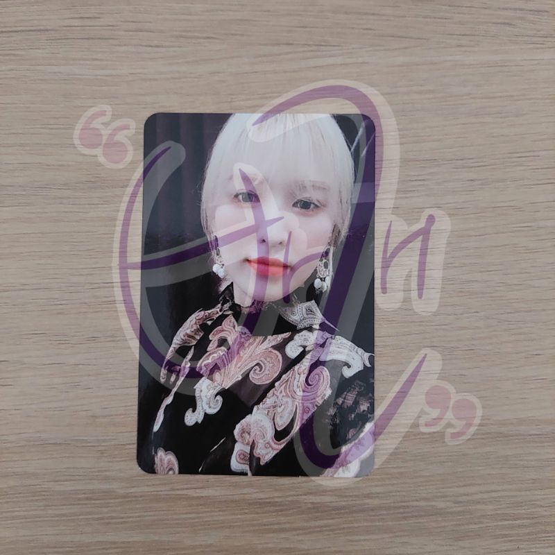 [READY ON SALE] OFFICIAL PC WENDY RED VELVET THE REVE FESTIVAL FINALE SCRAPBOOK PHOTOCARD