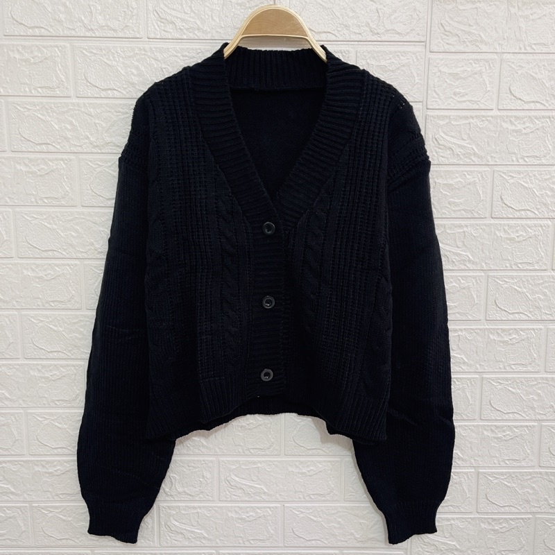 Tamara Vintage Crop Cardi Tebal (Cardigan Rajut Cable Wanita Korea / Korean Cardigan)