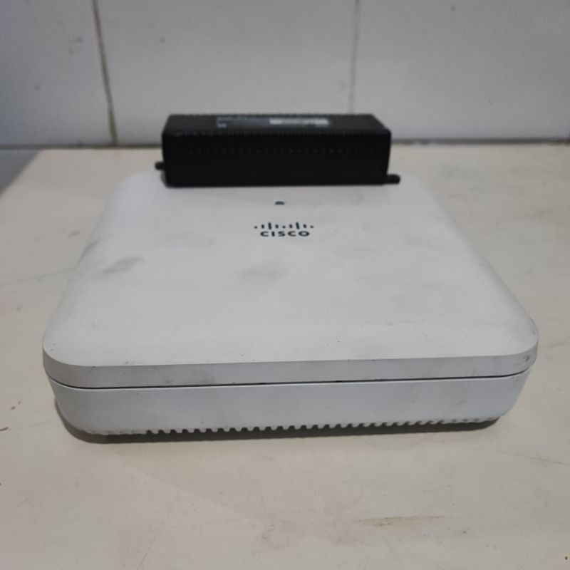 Cisco AIR-ap18321-f-k9 outdoor access point