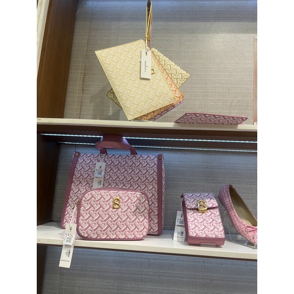 Buttonscarves Bag collection (harus chat wrna supaya ga dikirm random)