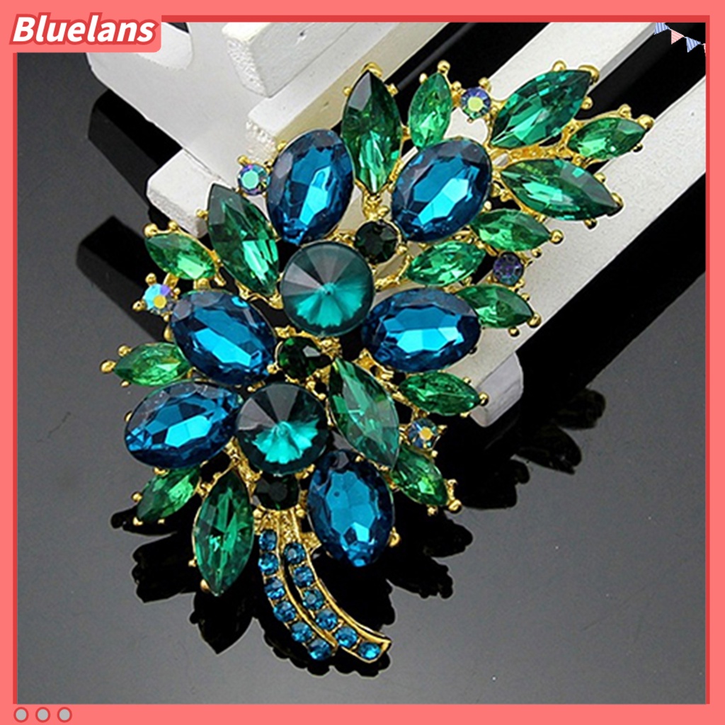 Bluelans Women Vintage Feather Flower Shape Rhinestone Brooch Pin Badge Breastpin Banquet Evening Party