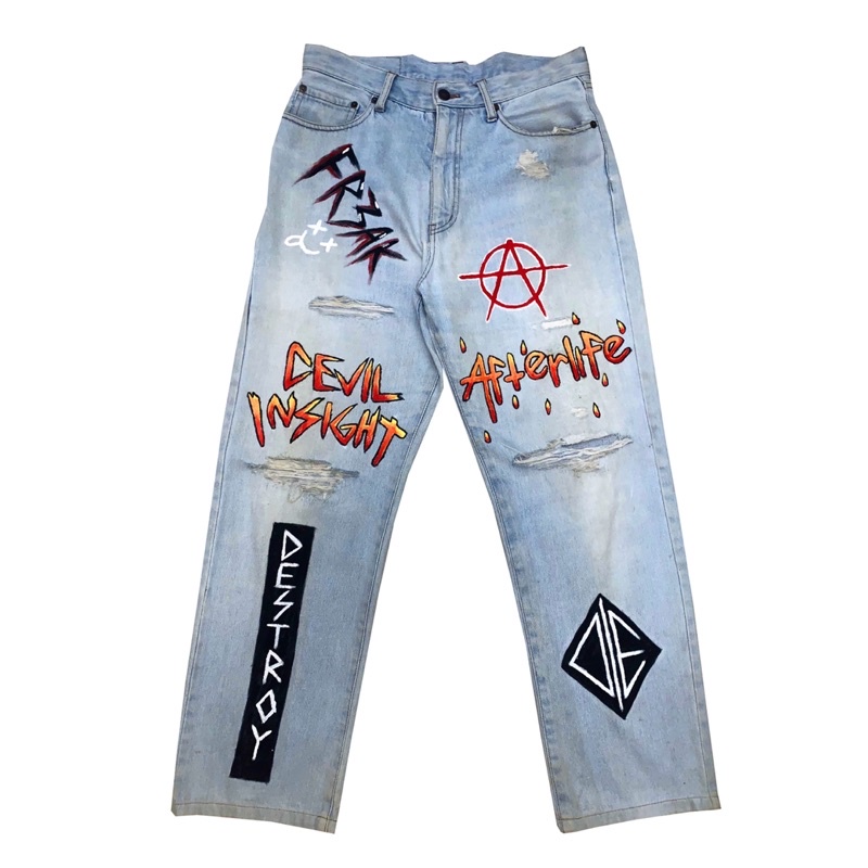 Dead insight || CELANA JEANS