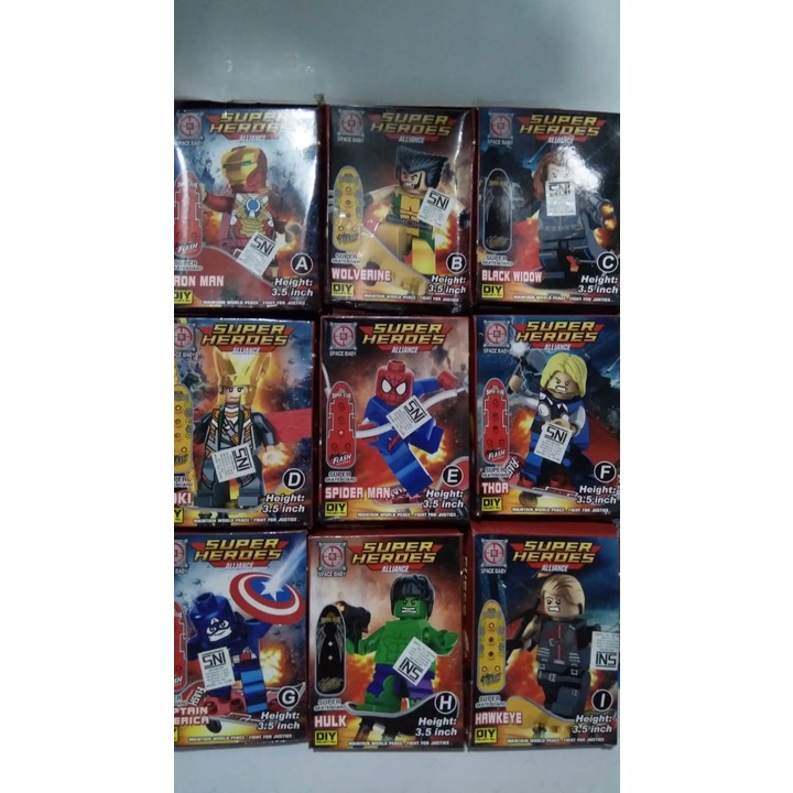LEGO MINIFIGURES SUPERHERO MARVEL & DC UNIVERSE