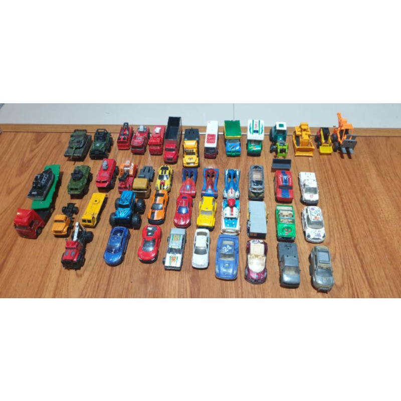 MOBIL MOBILAN TOMICA PRELOVED