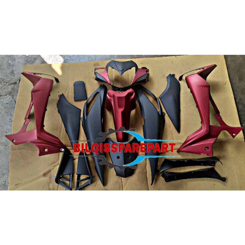 cover body full halus supra x 125 R / 125 batman karburator tahun 2008-2010 warna merah silver doff
