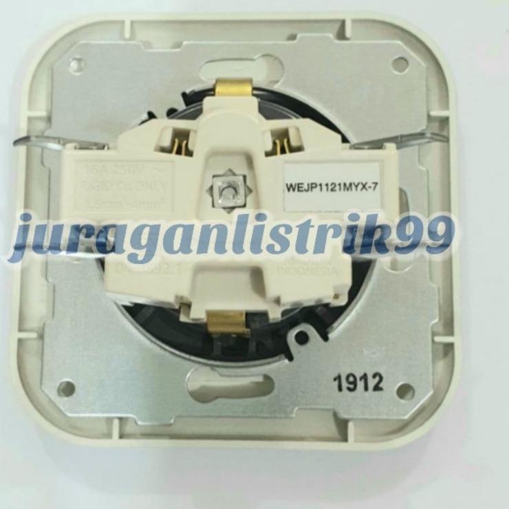 ・ SWP PANASONIC STOP KONTAK CP GOLD WEJP1121 MYZ / SILVER WEJP1121MYX-7 Terbatas・