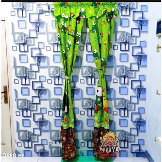 Gorden Serut BELAH TENGAH MOTIF BUNGA DAN KARAKTER