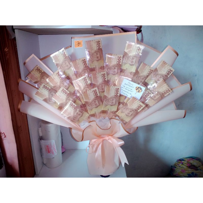 Buket Money Uang JUMBO Murah. Pecahan 5000, 20 lembar