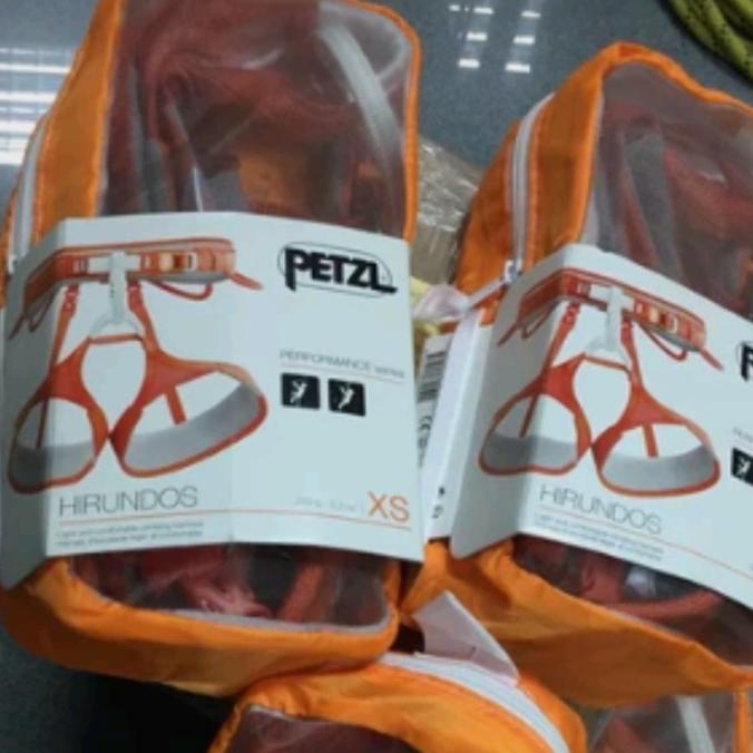 Harnes Petzl Hirundos