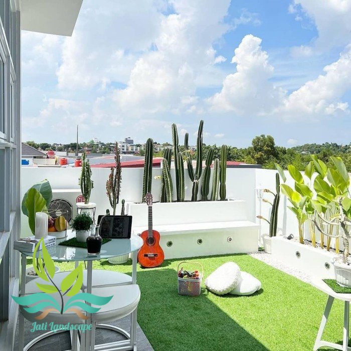 taman rooftop sintetis - taman atap rumah minimalis