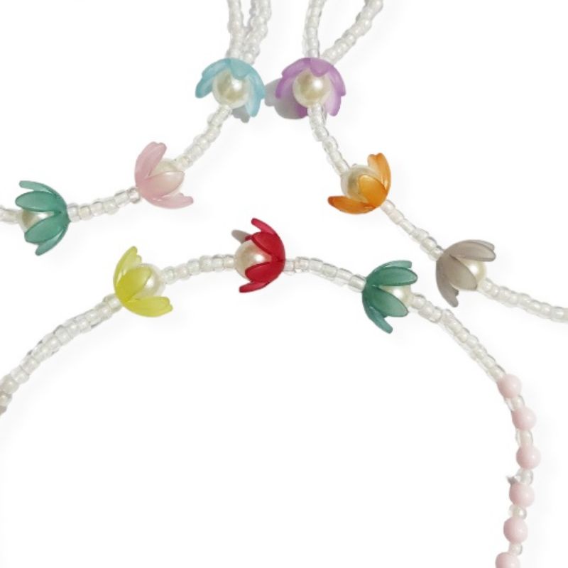 Ivanna Flowery Beads Necklace Colorful Kalung Kelopak Bunga Aesthetic Korea Mutiara Pearl Warna Warni