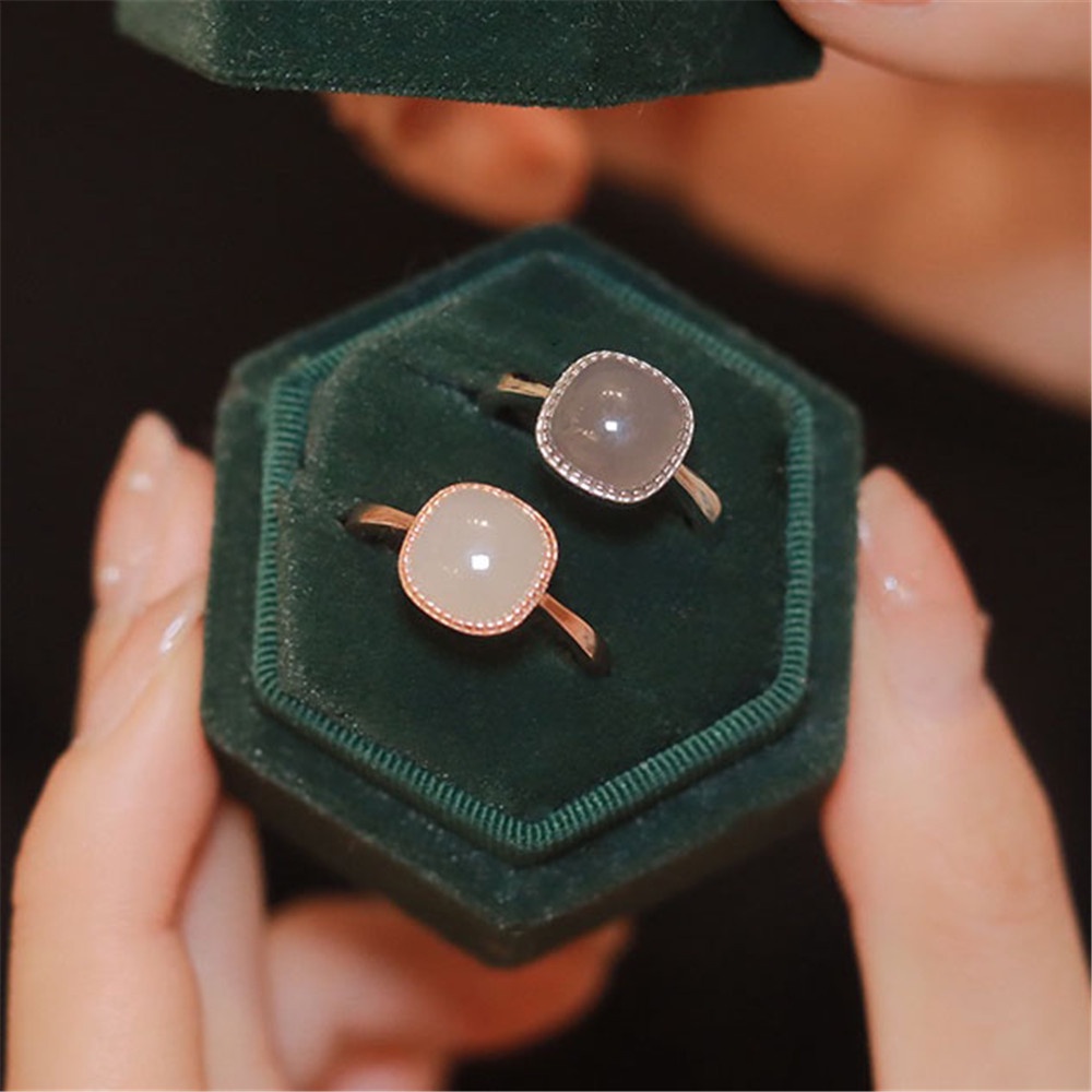 Cincin Batu Giok Bentuk Kotak Model Terbuka Gaya Vintage Minimalis Untuk Wanita