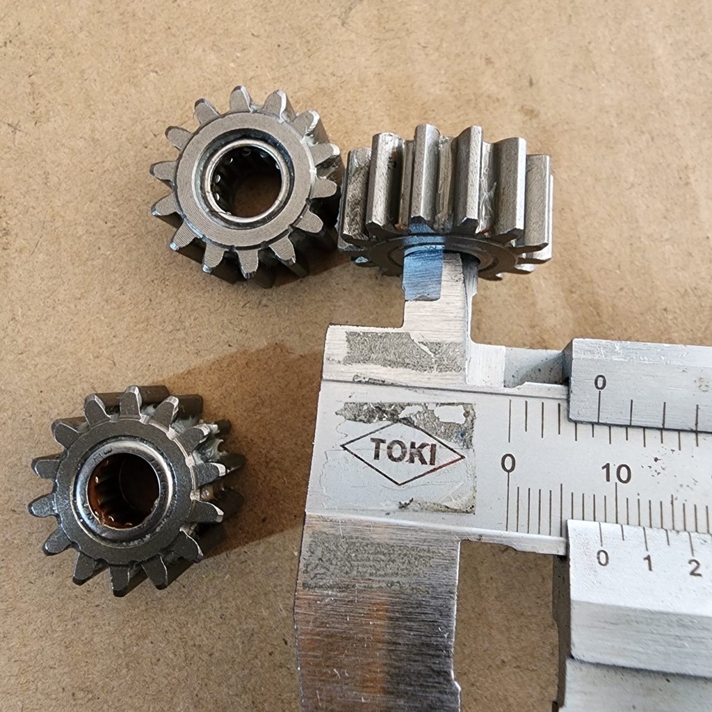 Gear Gigi Tengah Starter Hino Louhan Lohan 500 sg baut 3pc 14t