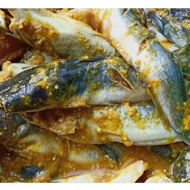 

Puri Segar Shop, Ikan Lele Bumbu Kuning 500 Gram ( Isi 4 Ekor Ikan ) ORDERAN PAGI HARI