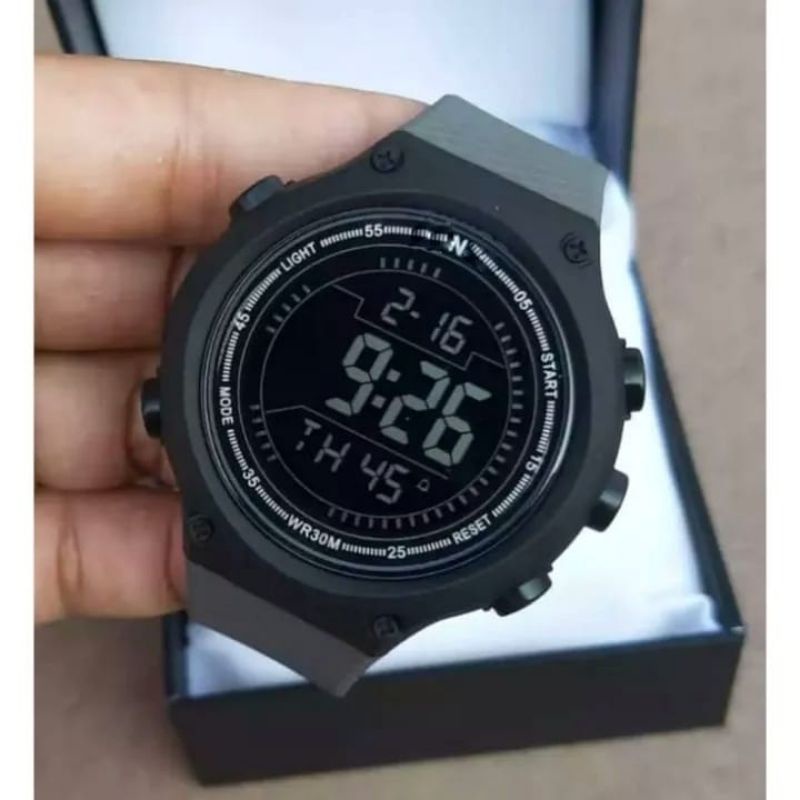 Jam Tangan Cowok Sporty Digital Water Proff Ready Stok Strap Rubber / Jam Tangan Cowok Anti Air Bestseller Terbaru