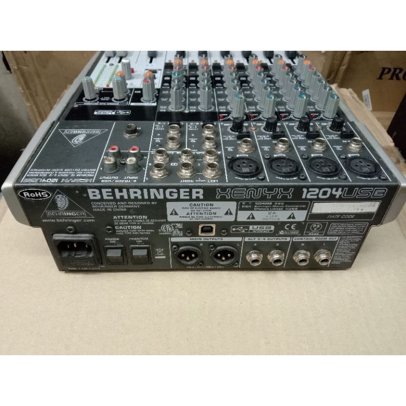 MIXER BEHRINGER 1204 USB ( second )