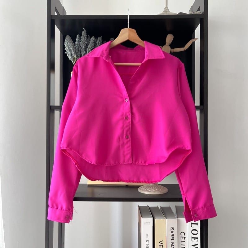 BEFAST - ZSO OOTD Kemeja Crop LANEA / Long Lexa Sakura / RIABELA Crop Kemeja Wanita / Pakaian Kekinian Wanita Remaja Wanita / Kemeja Crop Trendy / Hem Polos / Fashion Wanita Ala Style Korean / Kemeja Crop Lengan Panjang / HEM Casual / Outfit Wanita Modis
