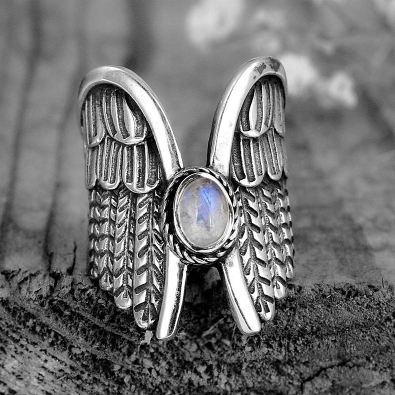 Fancyqube Cincin Wanita Desain Sayap Malaikat Hias Batu Bulan Gaya Vintage Untuk Pesta Pernikahan