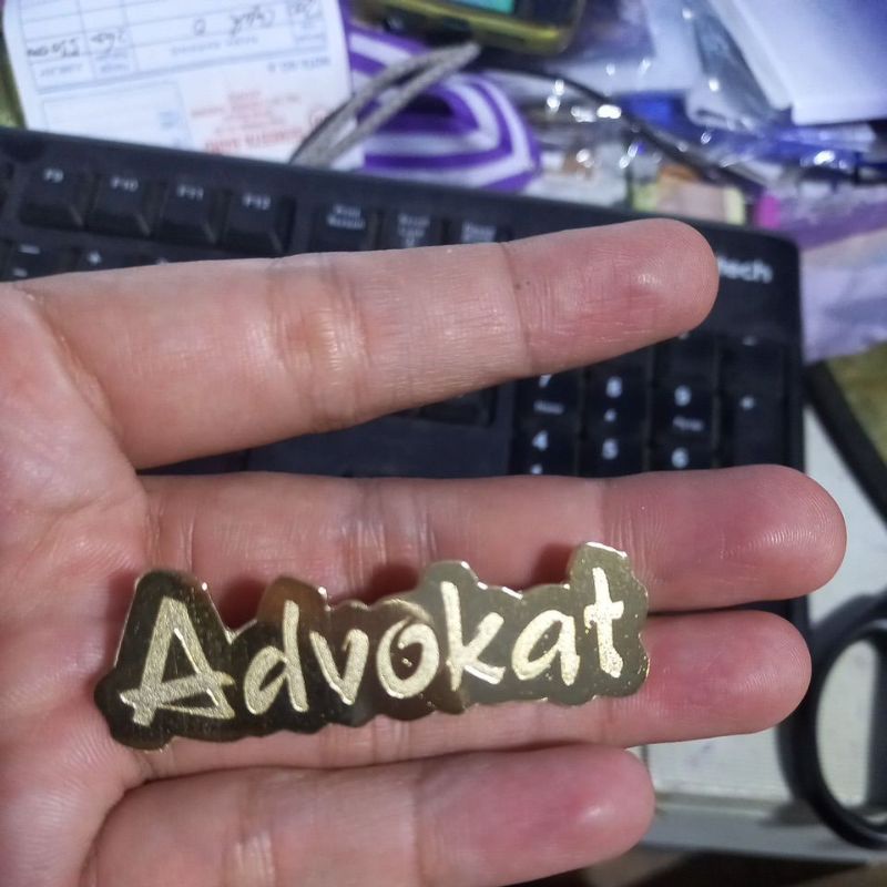 Pin Advokat Custom